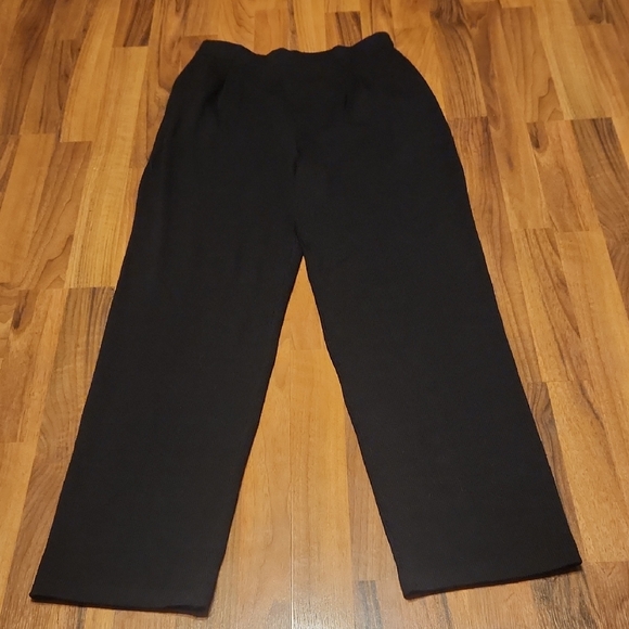 St. John Basics Black Santana Knit Pleated Front Pull-on Pants Size 8 - Picture 4 of 16